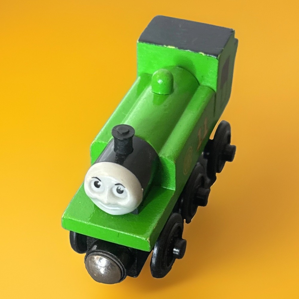 VTG 2003 OLIVER Thomas & Friends Train Wood Railway Tank Engine Learning Curve - Picture 4 of 8